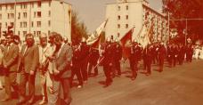 II Kongres Eucharystyczny, 15 maja 1988 r. - Procesja eucharystyczna z kościoła św. Józefa do katedry kieleckiej - delegacja Solidarności