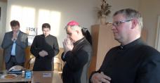 Bp Piotrowski: Nie bójmy się nowoczesności, bójmy się mody